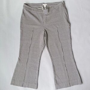 ON 34th Black & White Houndstooth Ponte Flare Cropped Pants Stretch Size 1X